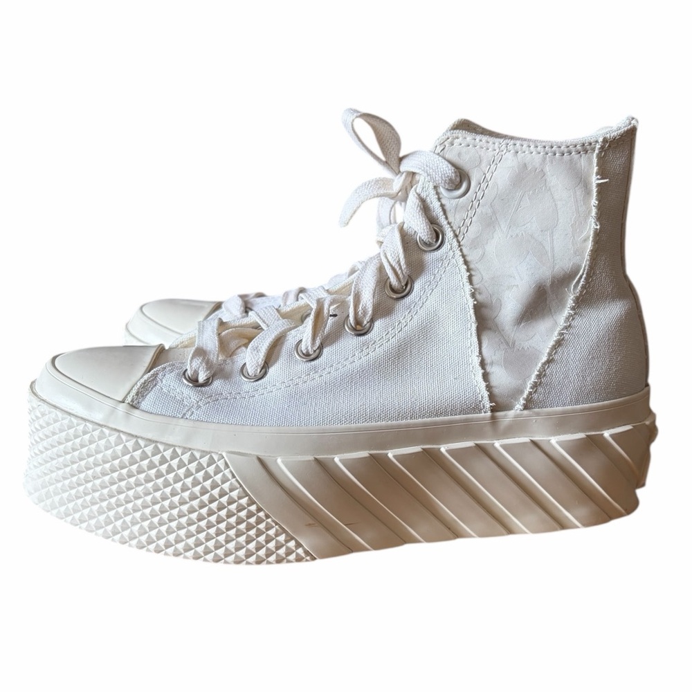 Chuck Taylor All Star Lift 2X Platform We Are Stronger Together 7 - Picture 5 of 10